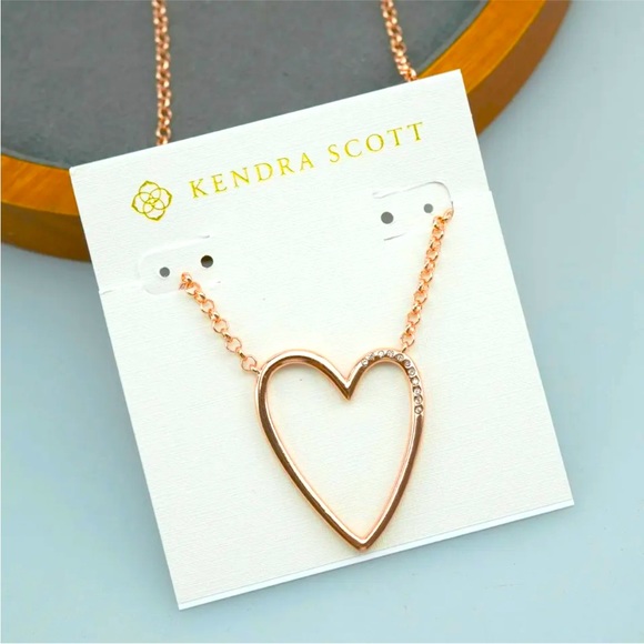 Kendra Scott Jewelry New Kendra Scott Ansley Heart Pendant Necklace